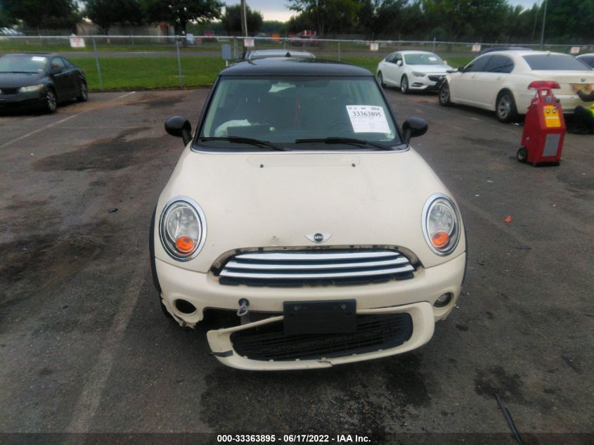 2013 MINI COOPER HARDTOP WMWSU3C51DT546832
