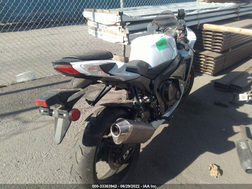 2015 SUZUKI GSX-R600 JS1GN7FA3F2101615