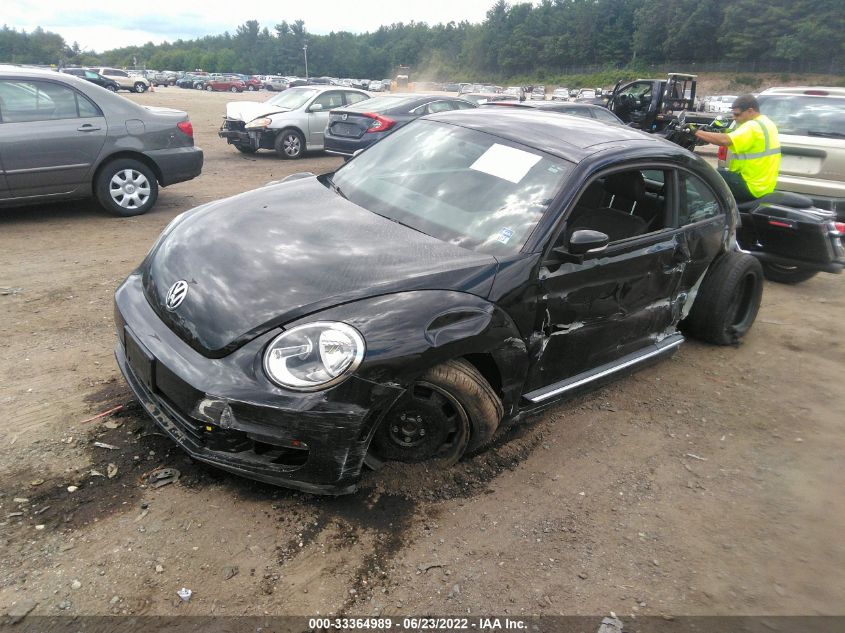 2013 VOLKSWAGEN BEETLE COUPE 2.5L W/SUN 3VWHP7AT8DM680083