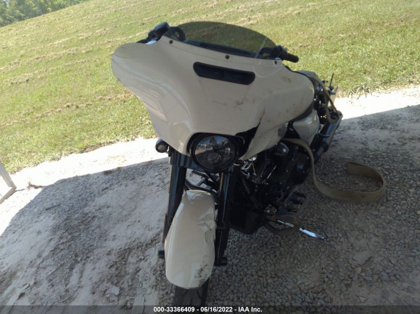 2022 HARLEY-DAVIDSON FLHXS 1HD1KRP13NB631594