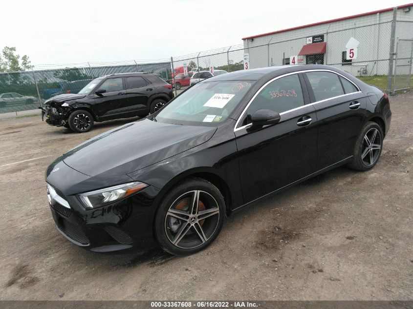 2022 MERCEDES-BENZ A-CLASS A 220 W1K3G4FB3NJ361612