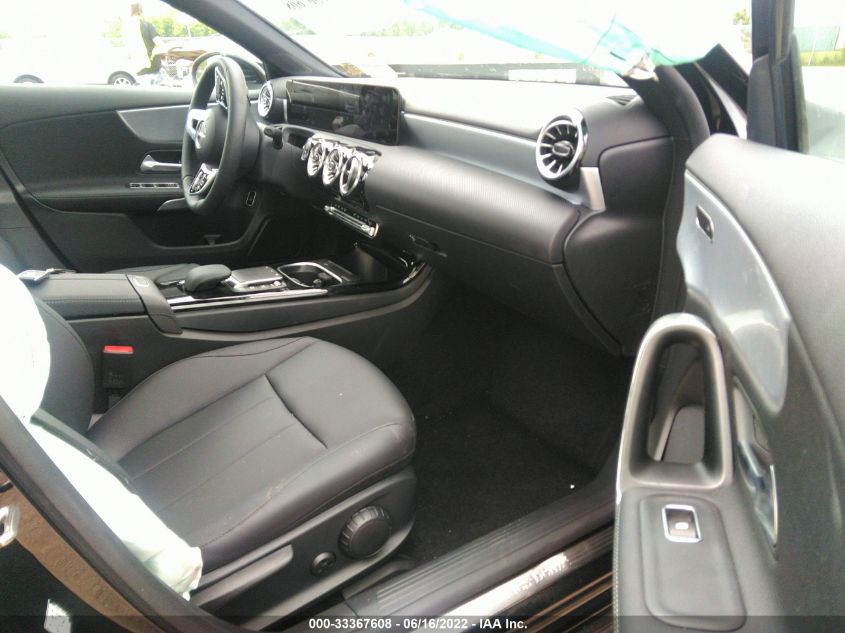 2022 MERCEDES-BENZ A-CLASS A 220 W1K3G4FB3NJ361612