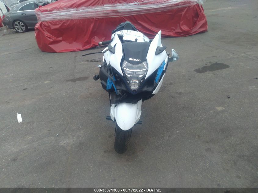 2022 SUZUKI GSX1300 RR JS1EJ11B3N7101454