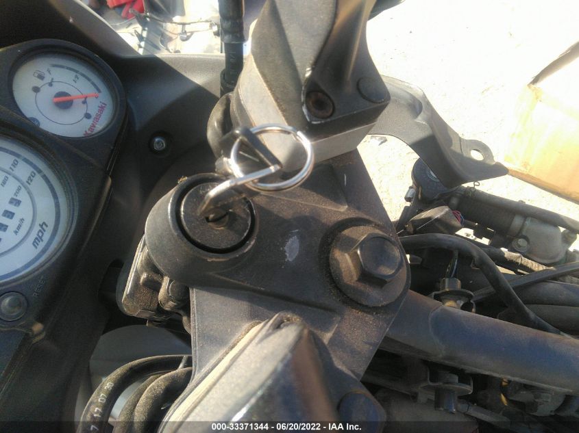 2011 KAWASAKI EX250 J JKAEXMJ13BDA90513