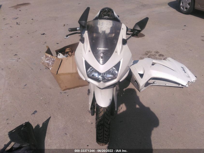 2011 KAWASAKI EX250 J JKAEXMJ13BDA90513
