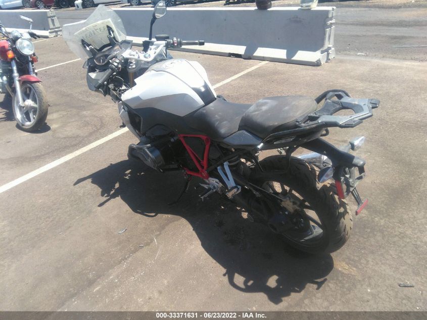 2018 BMW R1200 RS WB10A1507JZ379505