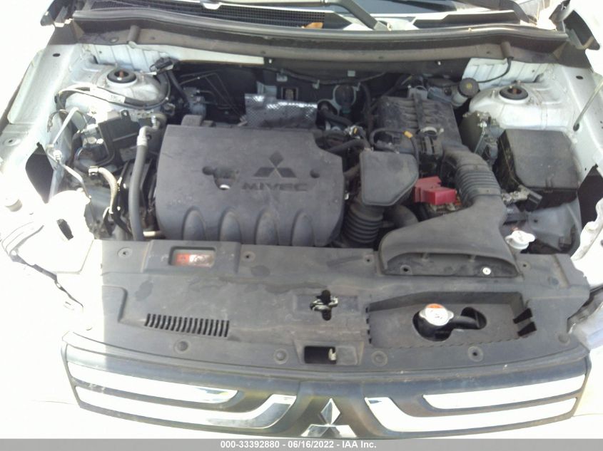 2014 MITSUBISHI OUTLANDER SE JA4AD3A38EZ001154