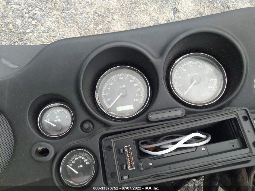 2009 HARLEY-DAVIDSON FLHTCU 1HD1FC4199Y631799