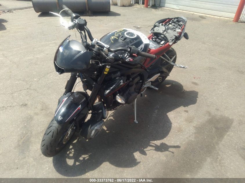 2018 TRIUMPH MOTORCYCLE STREET TRIPLE R SMTA414D2JT835126