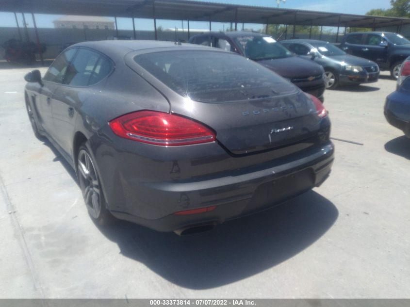 2015 PORSCHE PANAMERA WP0AA2A70FL007370