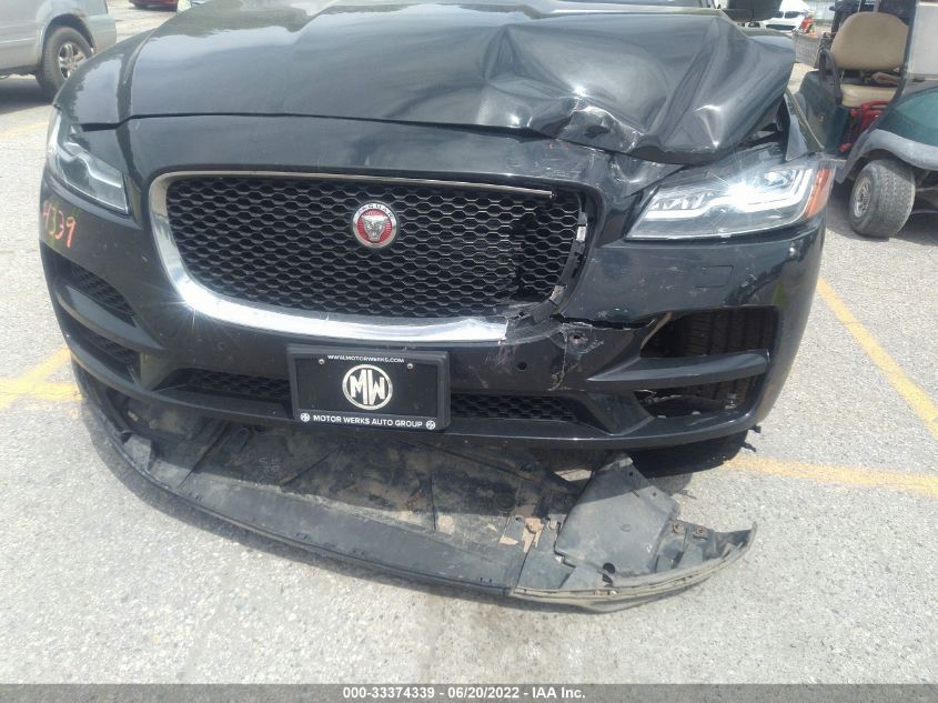 2018 JAGUAR F-PACE 25T PRESTIGE SADCK2FX8JA270245