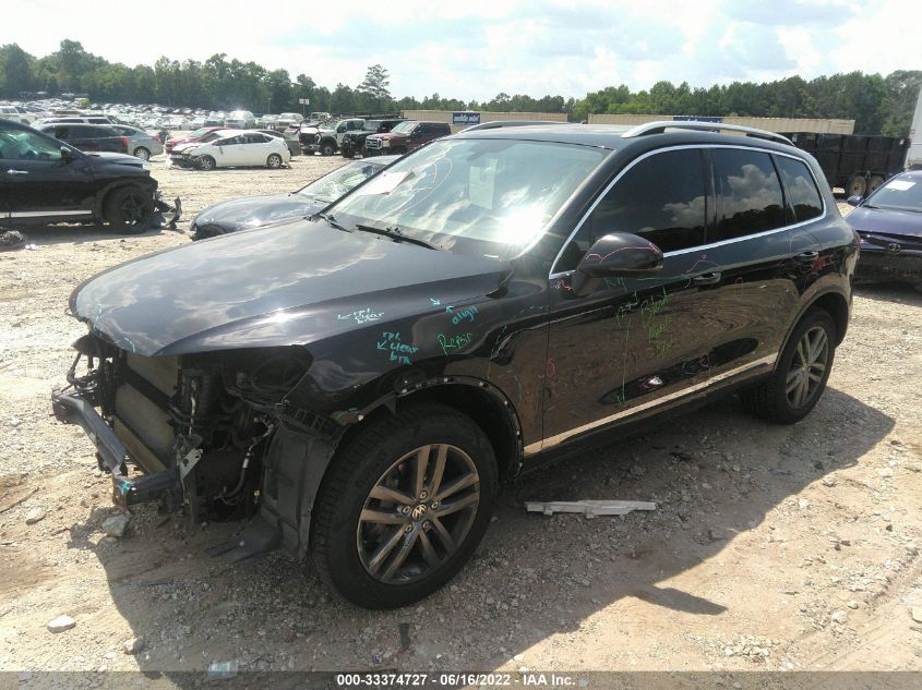 2015 VOLKSWAGEN TOUAREG LUX WVGEF9BP5FD007834