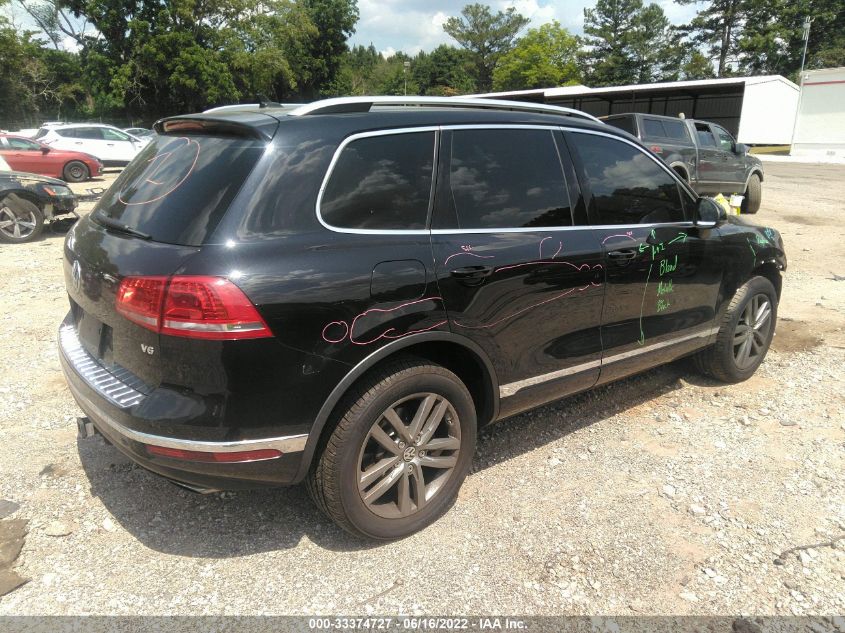 2015 VOLKSWAGEN TOUAREG LUX WVGEF9BP5FD007834