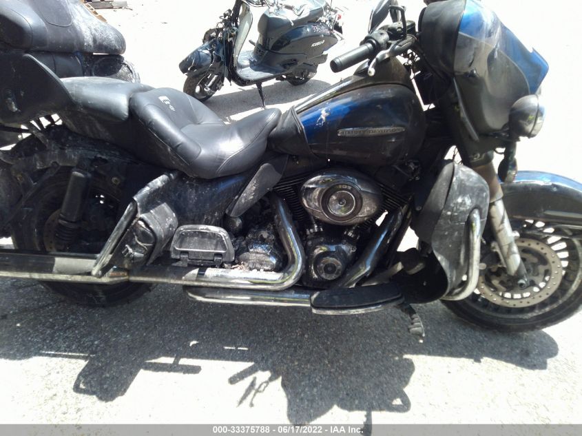 2010 HARLEY-DAVIDSON FLHTK 1HD1KEM11AB672104