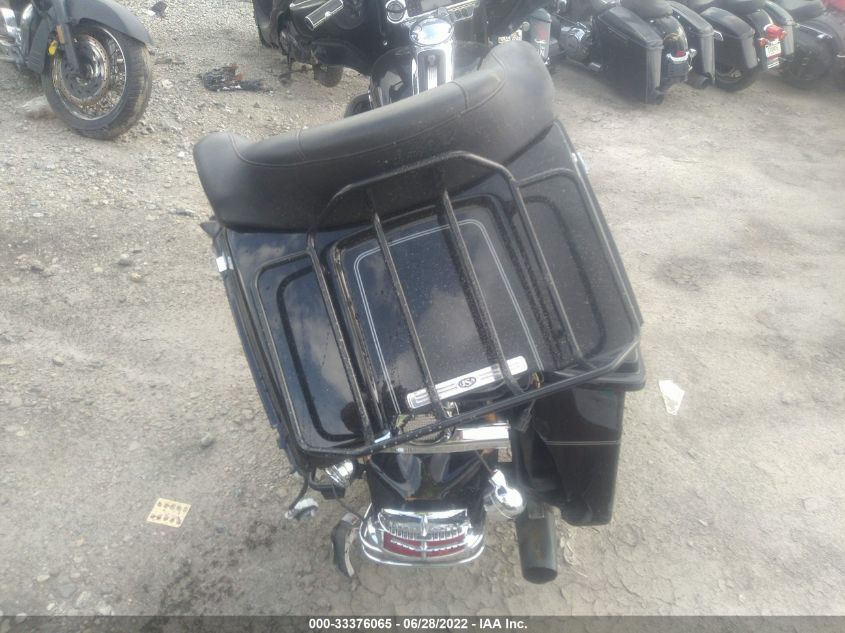 2010 HARLEY-DAVIDSON FLHTCU 1HD1FC413AB651375