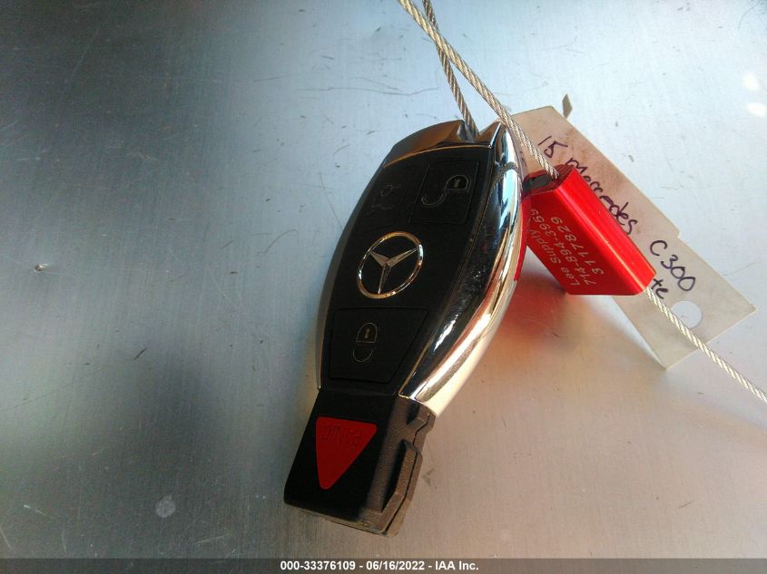 2015 MERCEDES-BENZ C-CLASS C 300 55SWF4JB2FU060547