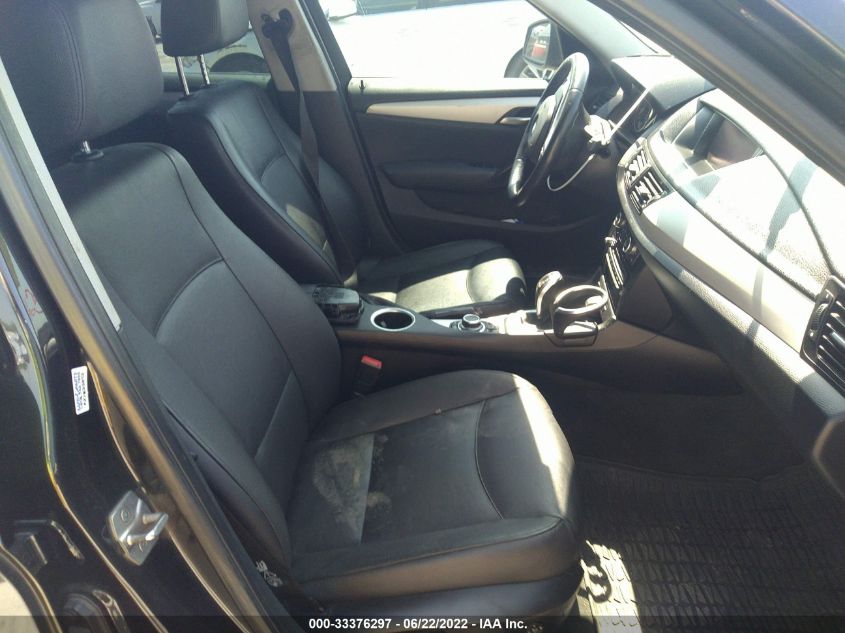 2015 BMW X1 SDRIVE28I WBAVM1C58FV317329