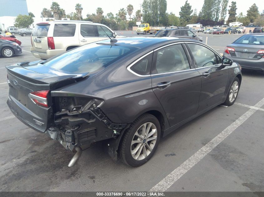 2020 FORD FUSION ENERGI TITANIUM 3FA6P0SU9LR264575