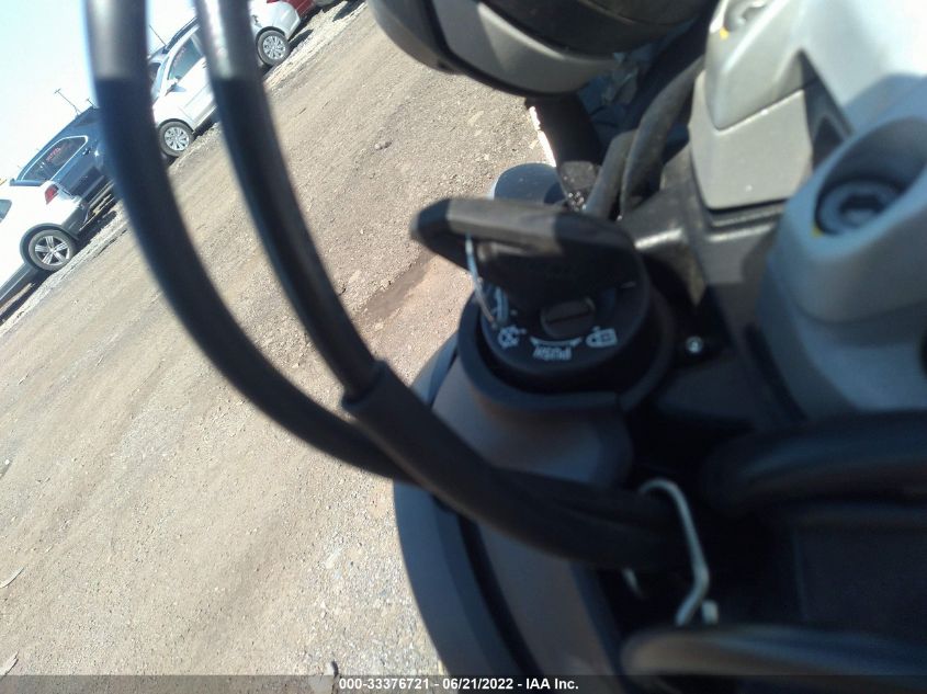 2021 DUCATI SCRAMBLER DESERT SLED ML0KAFPM0MT004684
