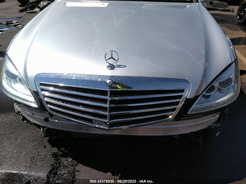 2013 MERCEDES-BENZ S-CLASS S 550 WDDNG7DB6DA526077