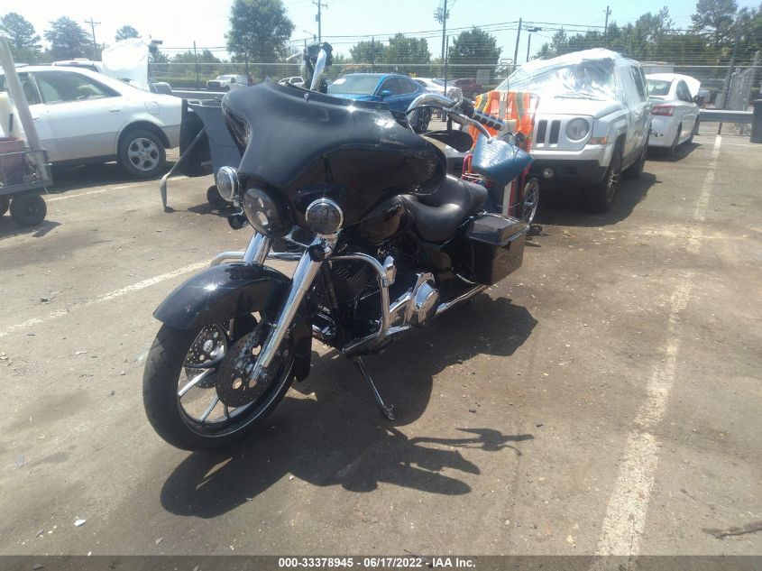 2009 HARLEY-DAVIDSON FLHX 1HD1KB4189Y688890