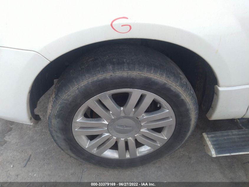 2014 LINCOLN NAVIGATOR L 5LMJJ3H51EEL04248