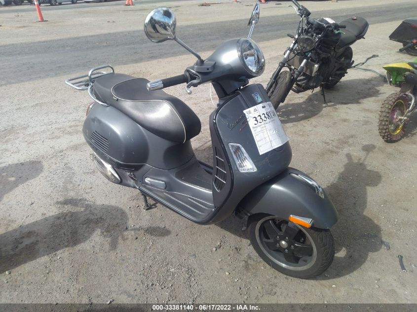 2017 VESPA GTS 300 SUPER ZAPM459L6H5101671