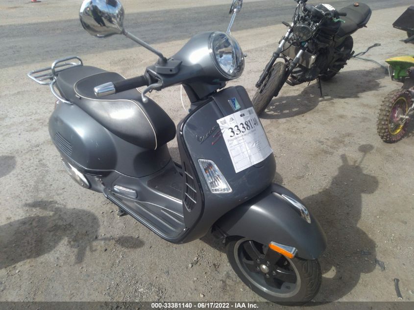 2017 VESPA GTS 300 SUPER ZAPM459L6H5101671