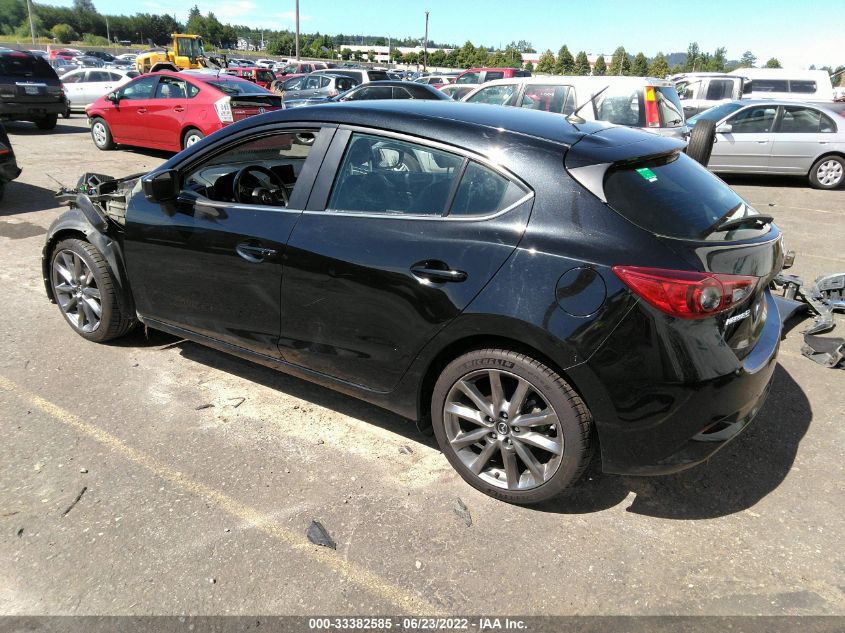2018 MAZDA MAZDA3 5-DOOR TOURING 3MZBN1L37JM181695
