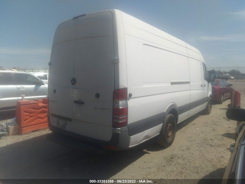2014 MERCEDES-BENZ SPRINTER CARGO VANS WD3PE8DC6E5901185