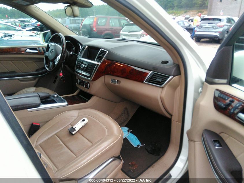 2013 MERCEDES-BENZ GL-CLASS GL 550 4JGDF7DE7DA237417