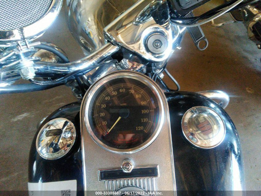 2002 HARLEY-DAVIDSON FLHRI 1HD1FBW102Y628285