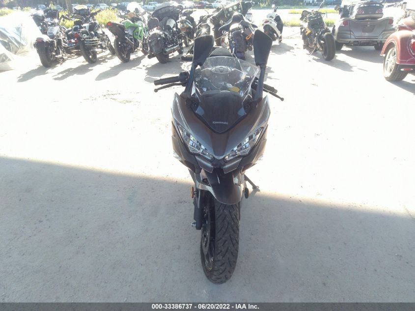 2021 KAWASAKI EX400 JKAEXKG15MDAB0025