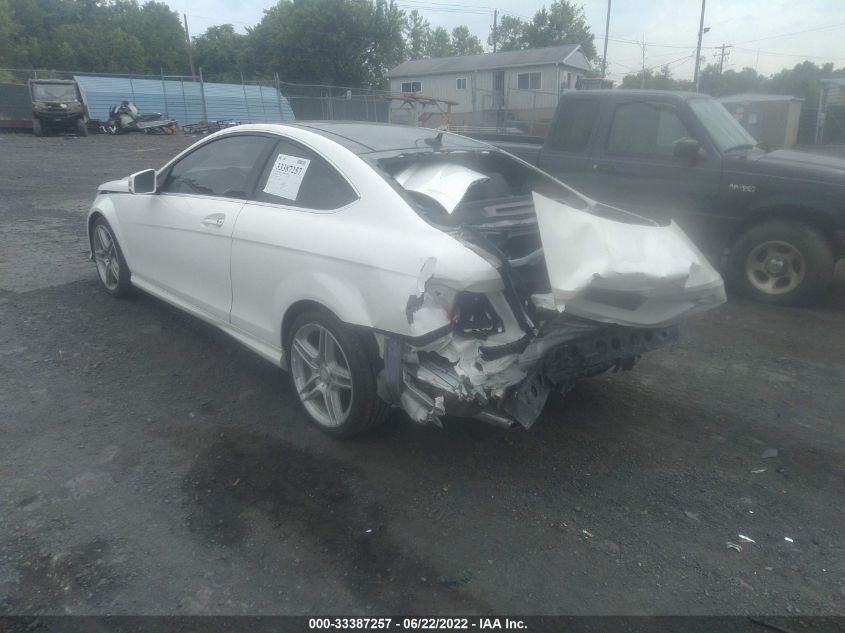 2013 MERCEDES-BENZ C-CLASS C 250 WDDGJ4HB8DG037454