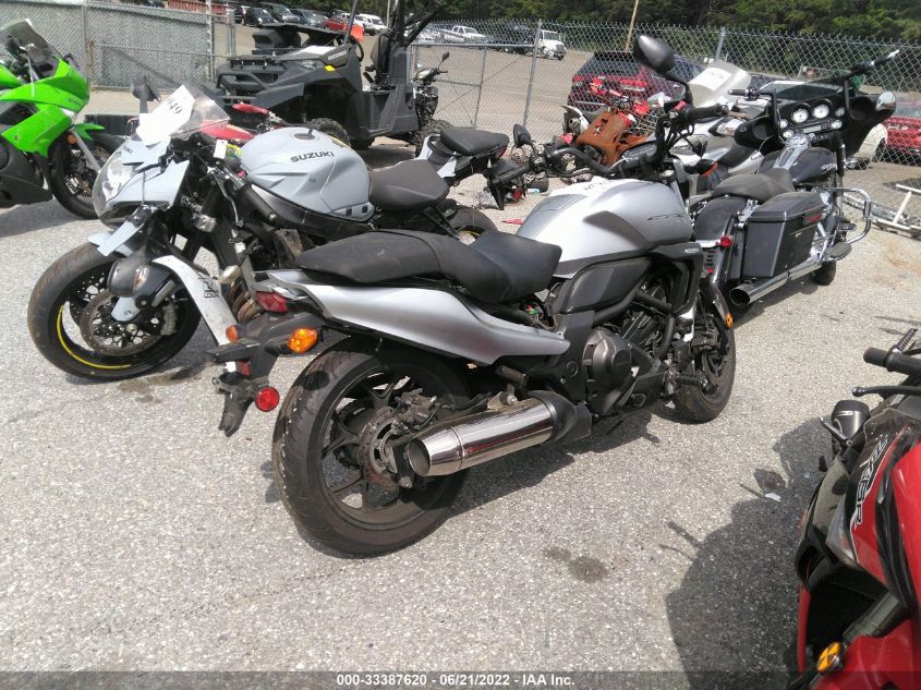 2015 HONDA CTX700 ND JH2RC6845FK100057