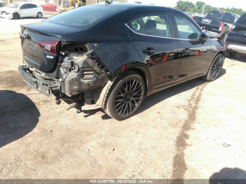 2017 MAZDA MAZDA3 4-DOOR TOURING 3MZBN1V76HM116668