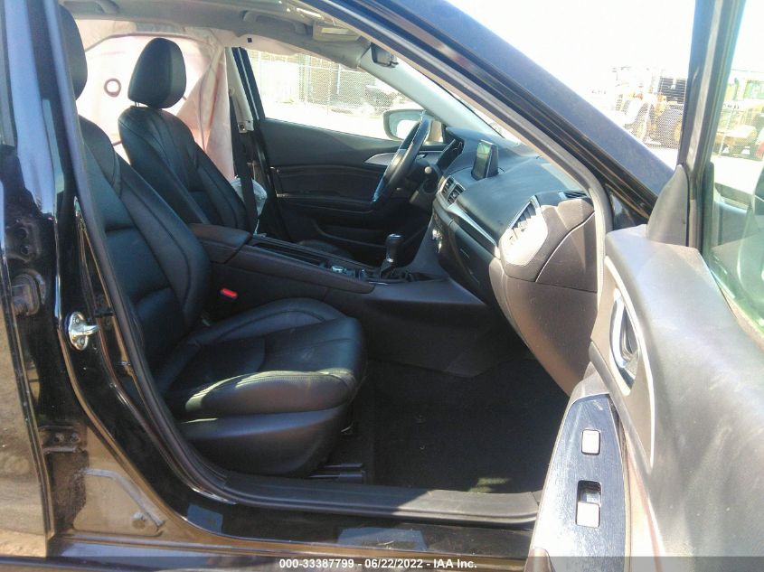 2017 MAZDA MAZDA3 4-DOOR TOURING 3MZBN1V76HM116668
