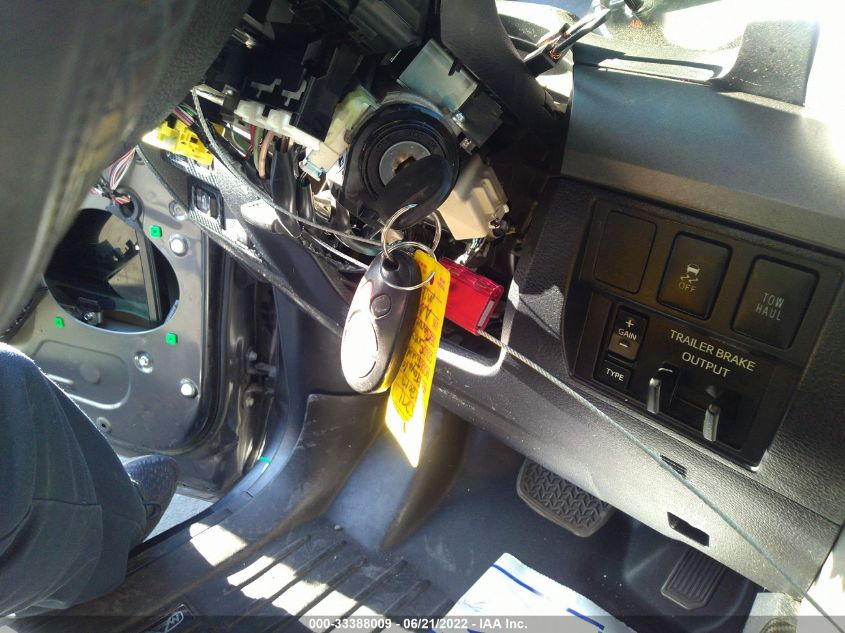 2017 TOYOTA TUNDRA 4WD SR5/TRD PRO 5TFDY5F13HX588762
