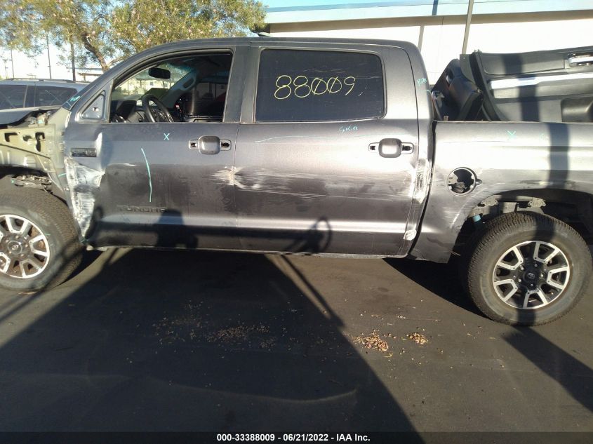2017 TOYOTA TUNDRA 4WD SR5/TRD PRO 5TFDY5F13HX588762