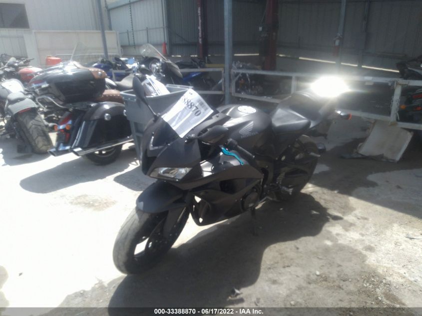 2008 HONDA CBR600 RR JH2PC40458M103720