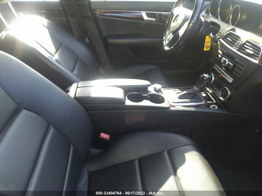 2014 MERCEDES-BENZ C-CLASS C 300 LUXURY WDDGF8AB5EA924436