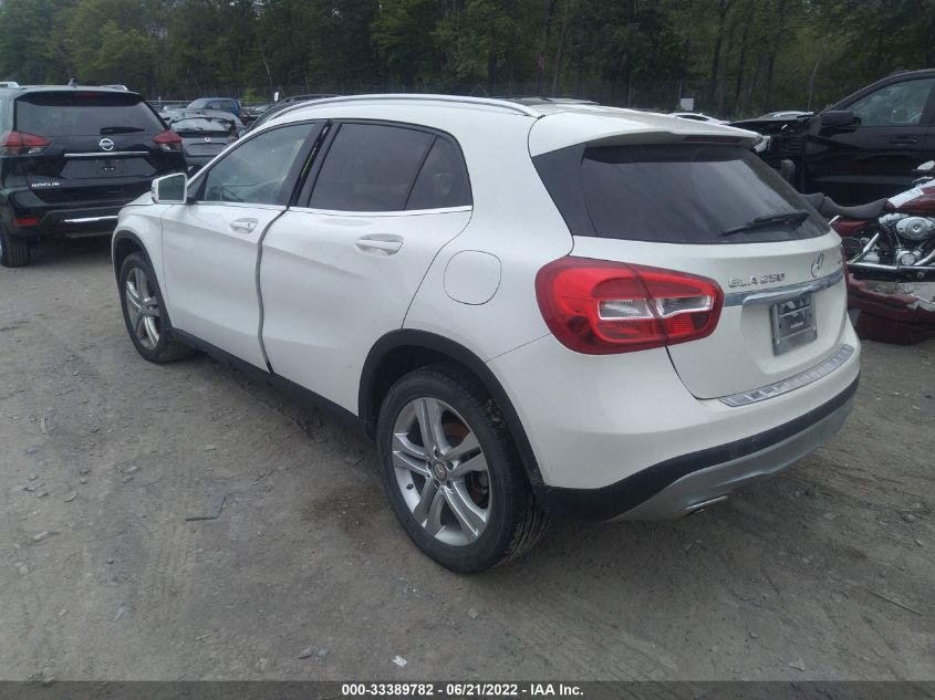 2016 MERCEDES-BENZ GLA GLA 250 WDCTG4GB0GJ263675