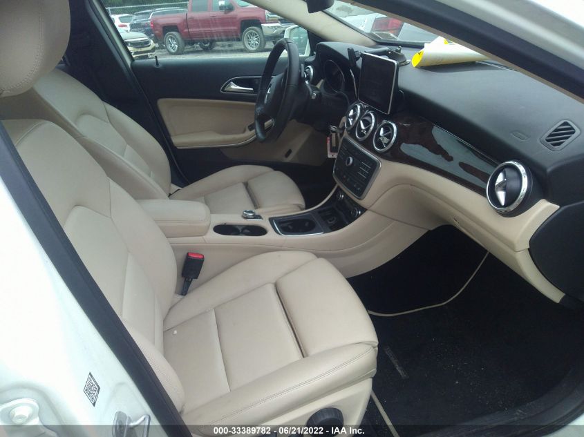 2016 MERCEDES-BENZ GLA GLA 250 WDCTG4GB0GJ263675