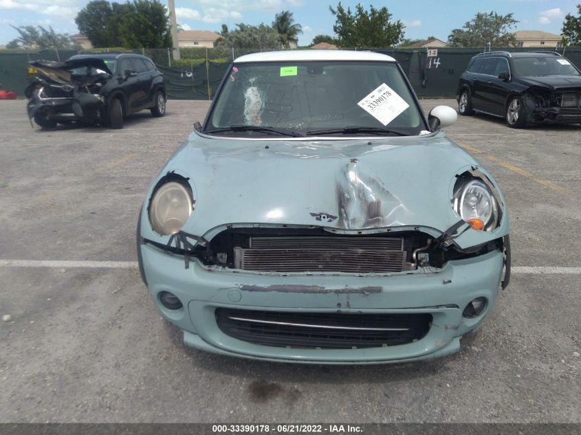 2013 MINI COOPER HARDTOP WMWSU3C59DT683677