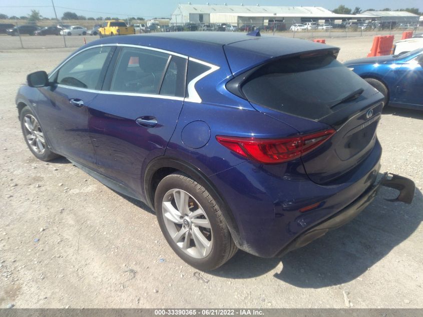 2017 INFINITI QX30 SJKCH5CP3HA015610