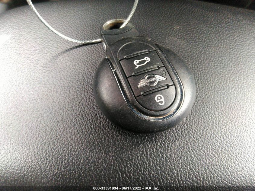 2016 MINI COOPER HARDTOP 4 DOOR S - WMWXU3C53G2B67348