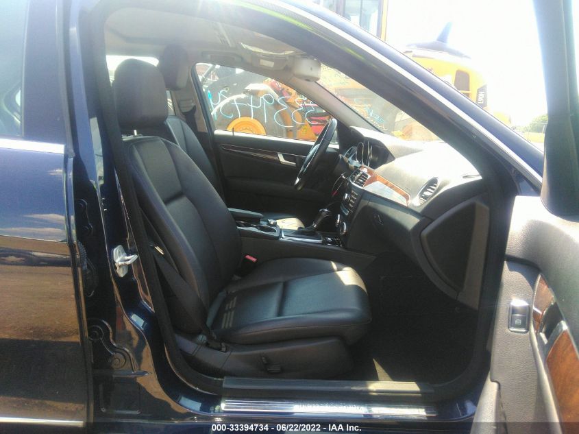 2014 MERCEDES-BENZ C-CLASS C 300 WDDGF8AB8ER302852
