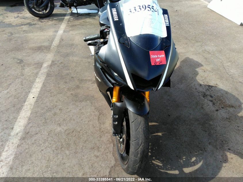 2017 YAMAHA YZFR6 JYARJ28EXHA002002
