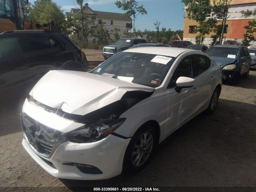 2018 MAZDA MAZDA3 4-DOOR SPORT 3MZBN1U74JM188105