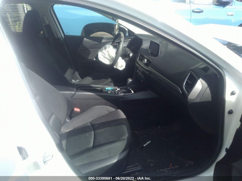 2018 MAZDA MAZDA3 4-DOOR SPORT 3MZBN1U74JM188105